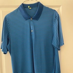 Adidas XL short sleeve golf shirt.  Excellent condition.